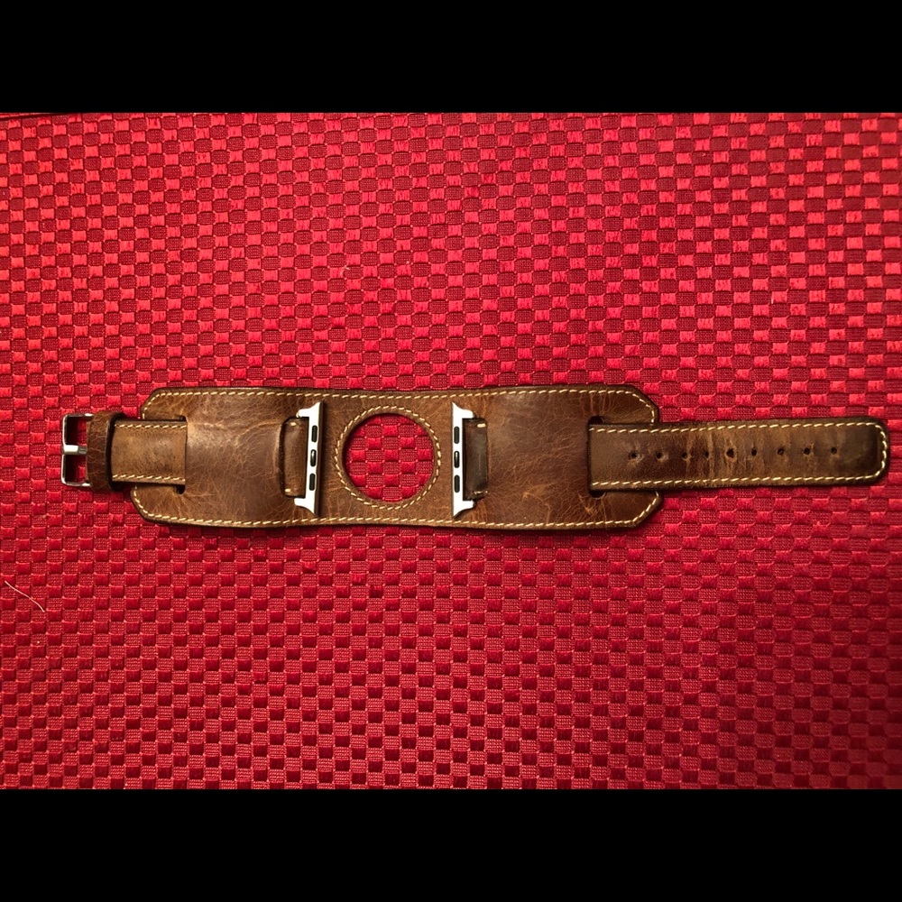 44 mm 4th Gen Leather Apple iWatch band